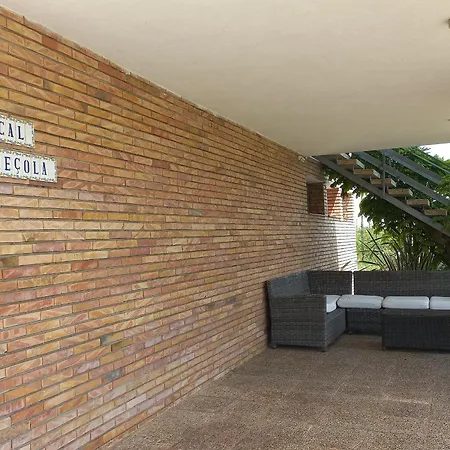 Casa De Vacaciones: A/a, Wifi, Barbacoa, Gran Jardin, Parking, Deporte - - Es-89-140 Holiday home