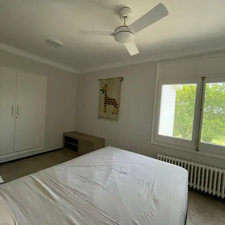Casa De Vacaciones: A/a, Wifi, Barbacoa, Gran Jardin, Parking, Deporte - - Es-89-140
