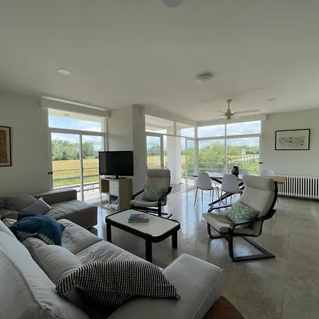 Casa De Vacaciones: A/a, Wifi, Barbacoa, Gran Jardin, Parking, Deporte - - Es-89-140