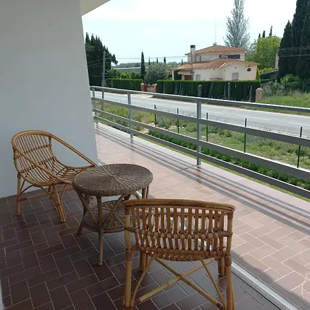 Casa De Vacaciones: A/a, Wifi, Barbacoa, Gran Jardin, Parking, Deporte - - Es-89-140 Holiday home *