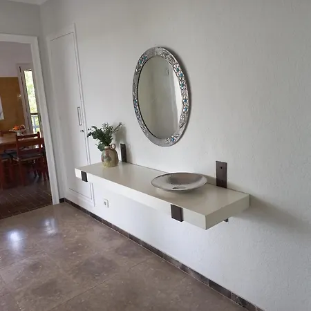 Casa De Vacaciones: A/a, Wifi, Barbacoa, Gran Jardin, Parking, Deporte - - Es-89-140 *