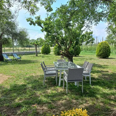Casa De Vacaciones: A/a, Wifi, Barbacoa, Gran Jardin, Parking, Deporte - - Es-89-140 Holiday home Sant Pere Pescador